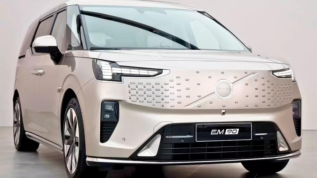 EM 90MPV, EV car, Electric Car, Features, Electric Car, Showroom Price